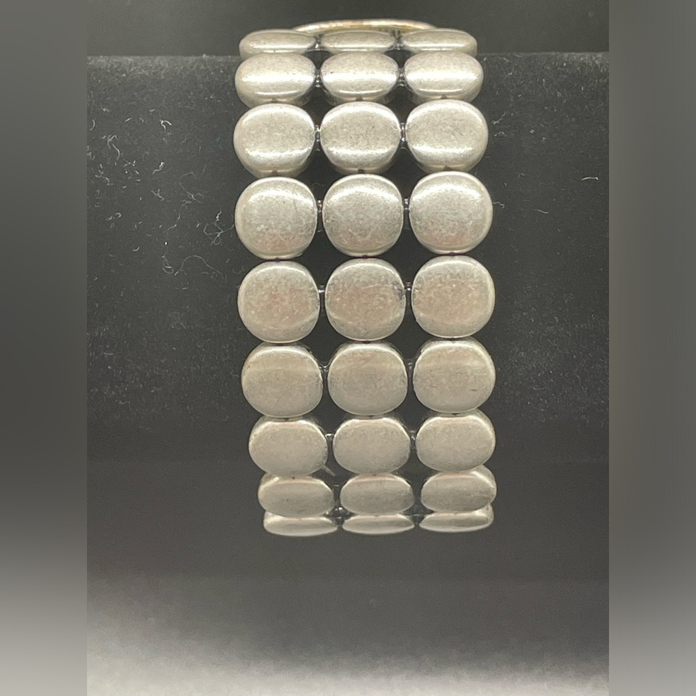 Premier Designs Buckle Bracelet - Picture 2 of 2